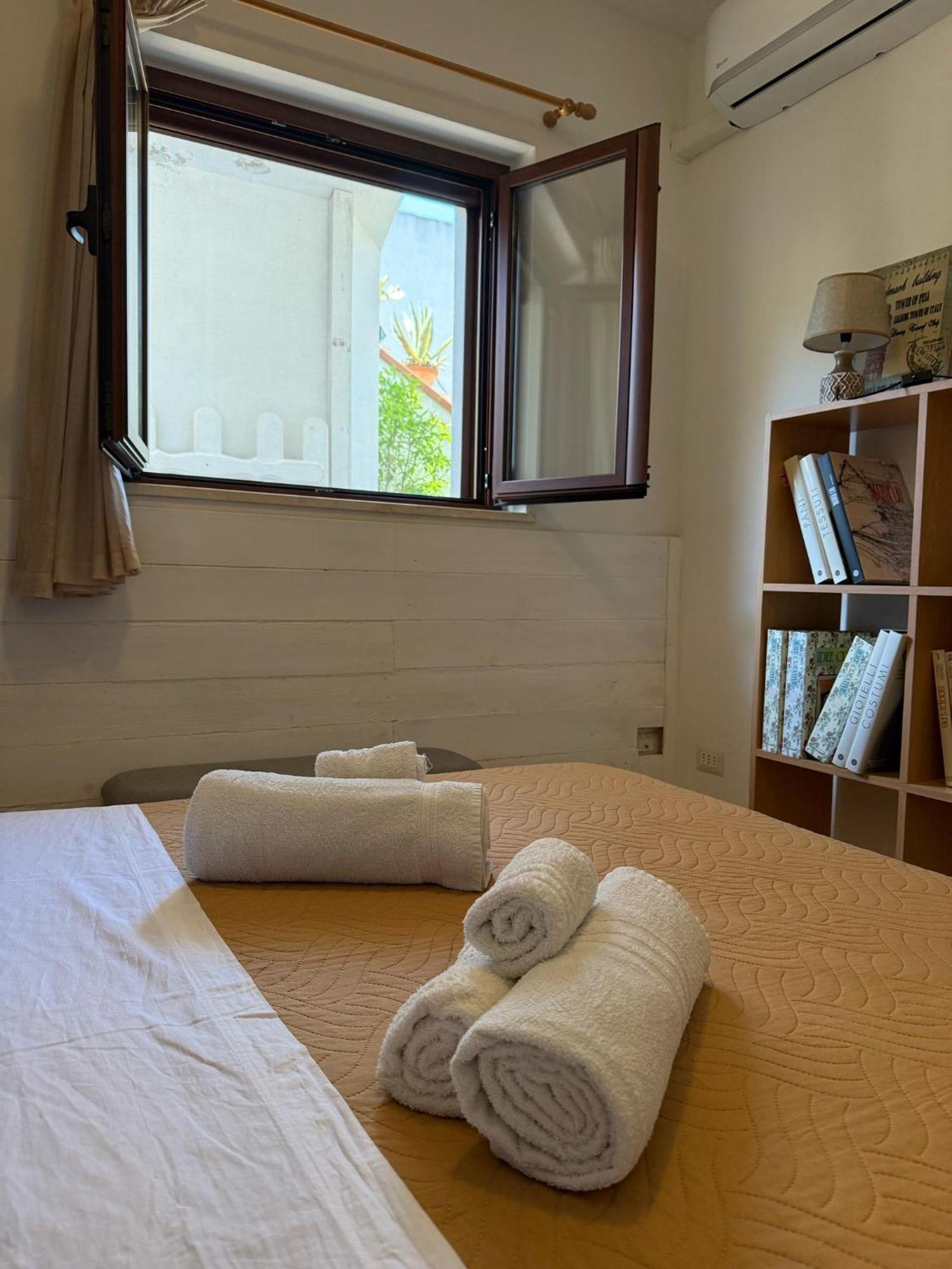 The Refuge Apartment Porto Torres Luaran gambar
